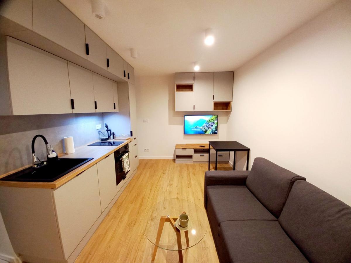 Neoapartments Lotnicza فروتسواف المظهر الخارجي الصورة