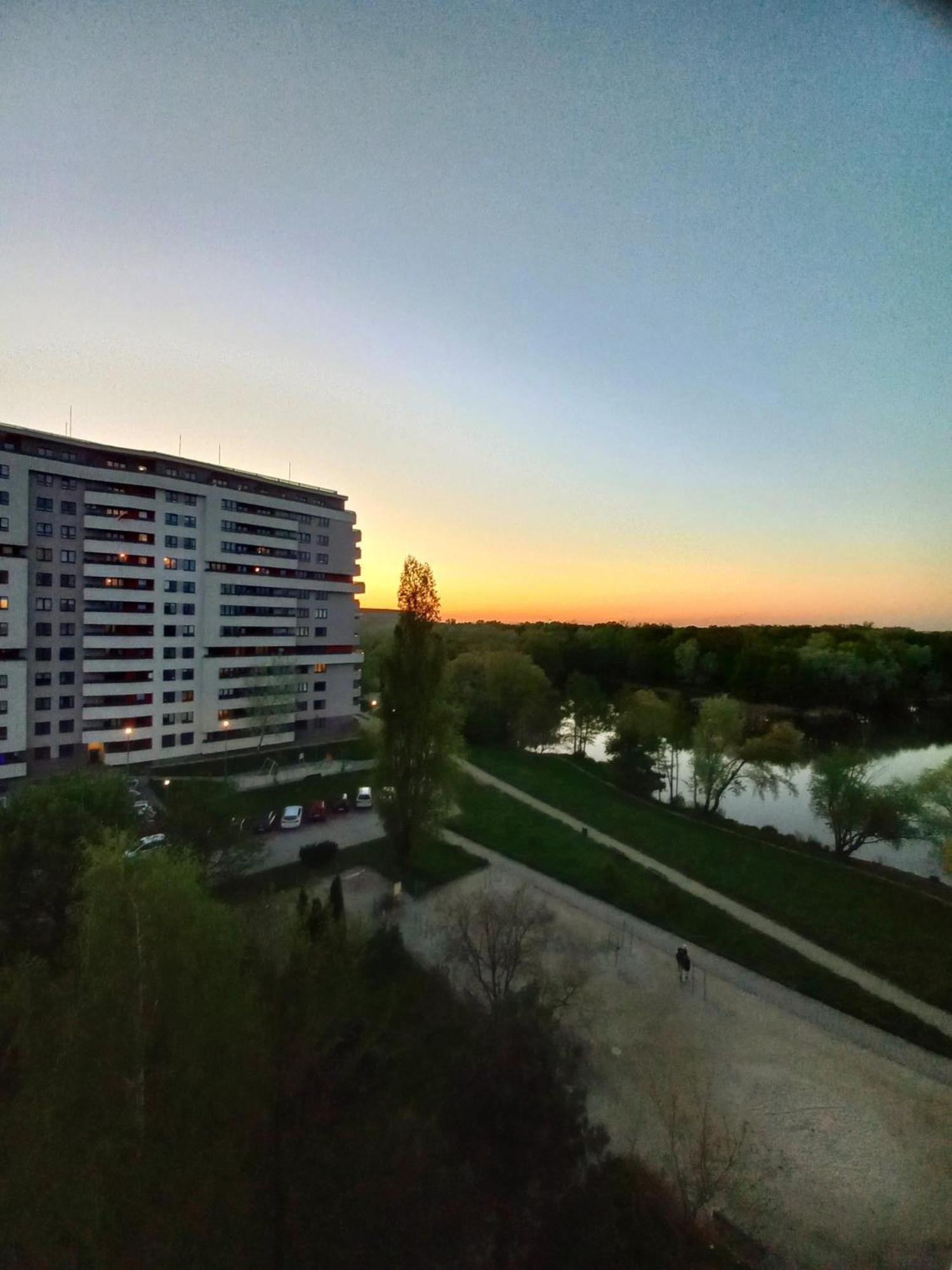 Neoapartments Lotnicza فروتسواف المظهر الخارجي الصورة